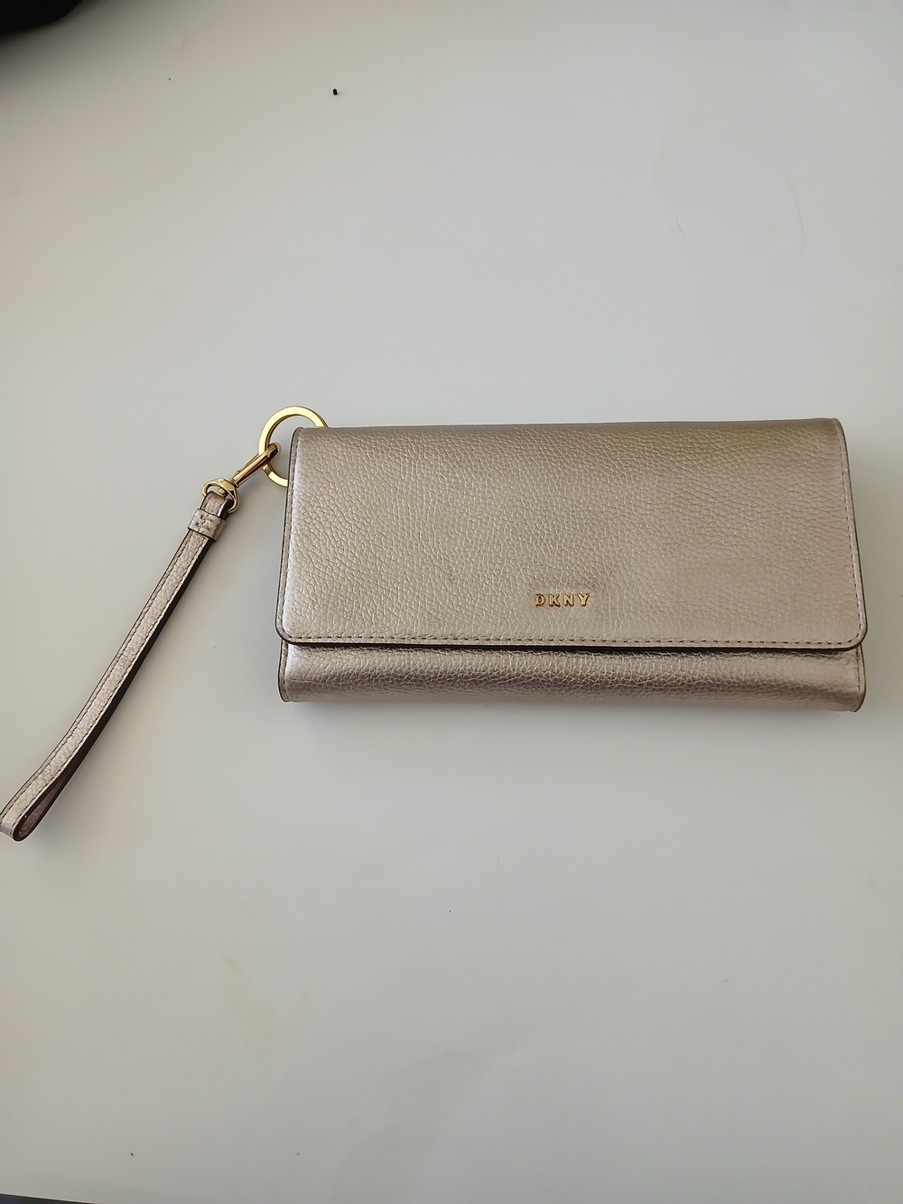 DKNY Metallic Gold Wristlet Clutch Wallet And Phone Holder